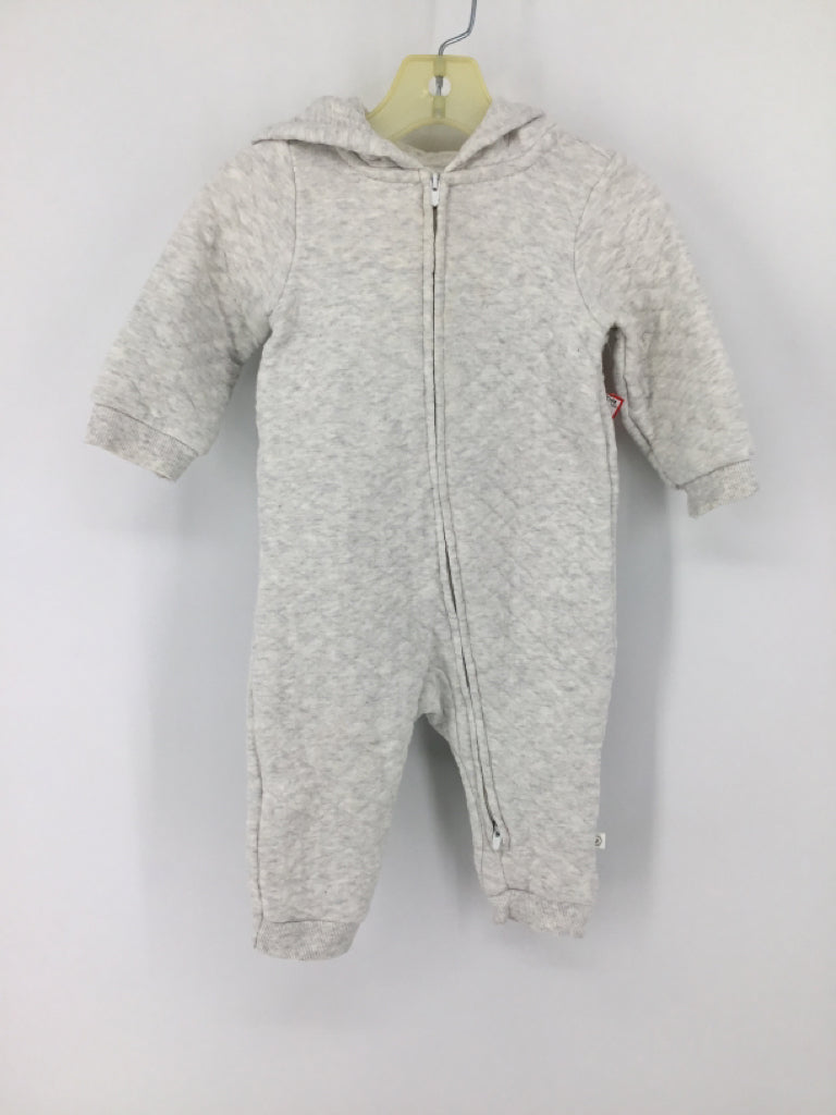 Little Planet Child Size 9 Months Gray Solid Outfit - boys