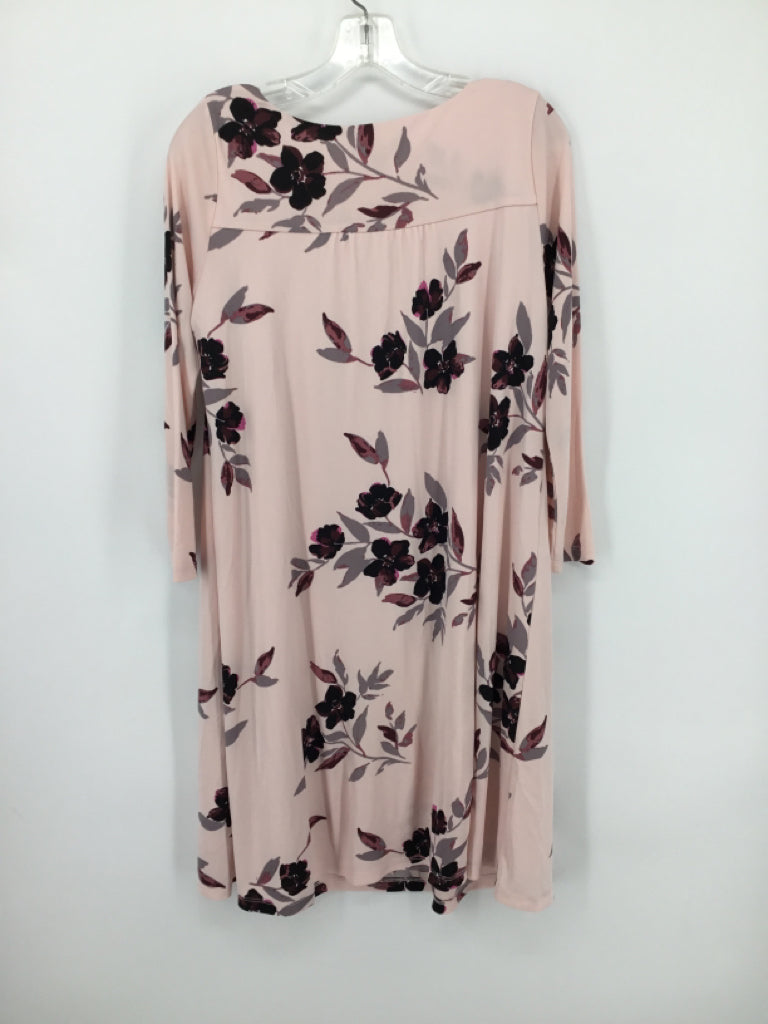 A Pea In The Pod Size M Poly Blend Dress - Maternity