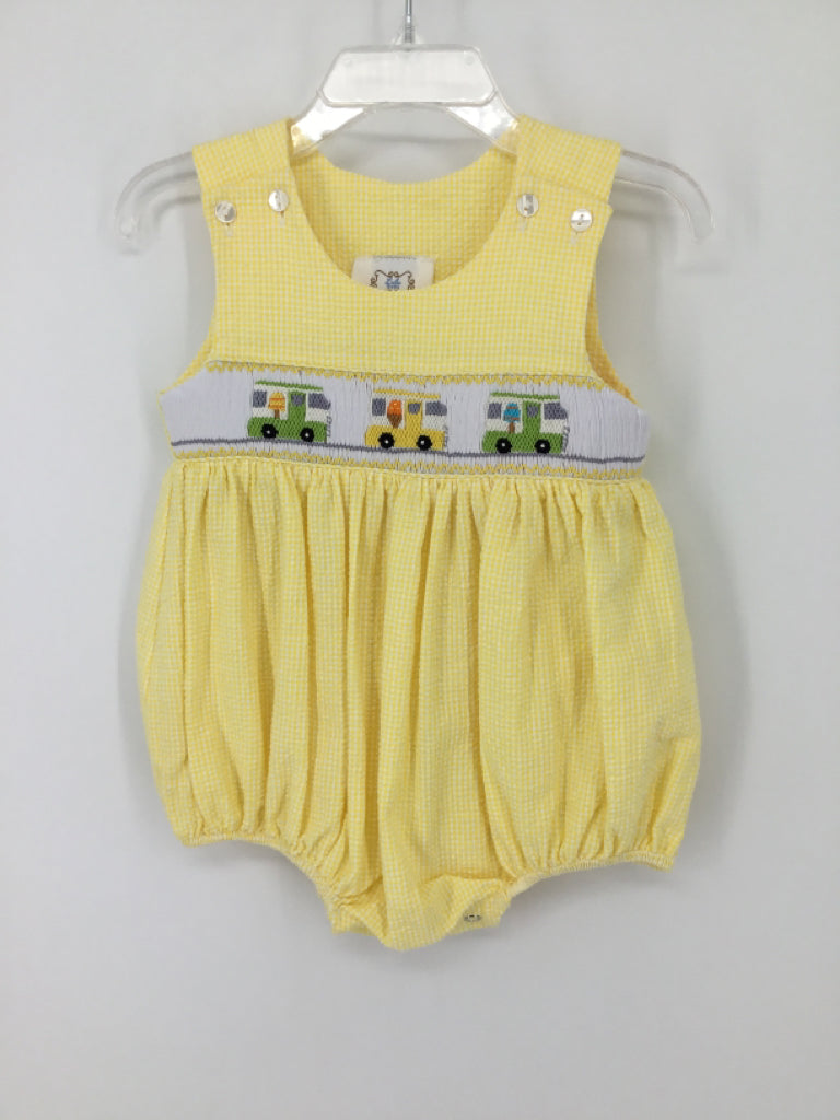 Lulu Bebe Child Size 6 Months Yellow smocked Outfit - boys