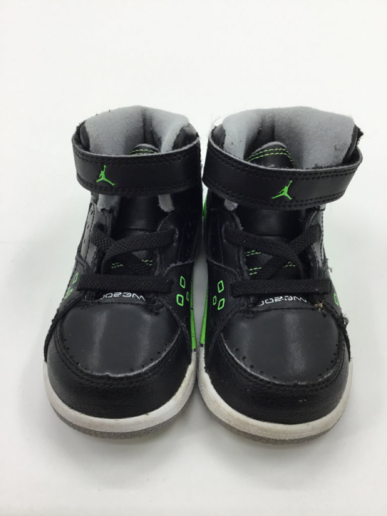 Air Jordan Child Size 7 Toddler Black Sneakers