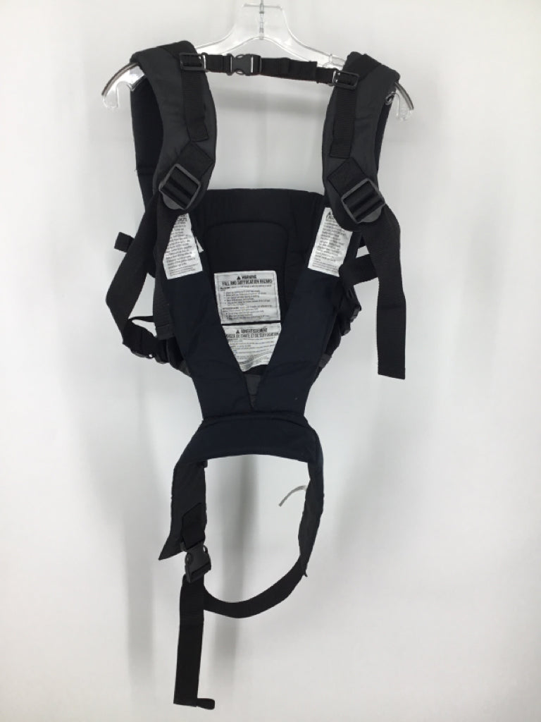 Infantino Flip 4-In-1 Convertible Carrier