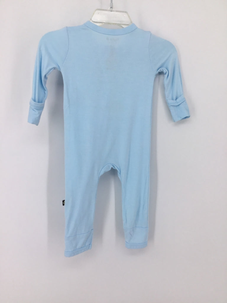 Kyte Child Size 0-3 Months Blue Solid Pajamas - boys