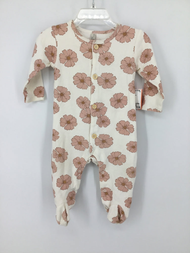 Chickpea Child Size 6-9 Months Pink Outfit - girls