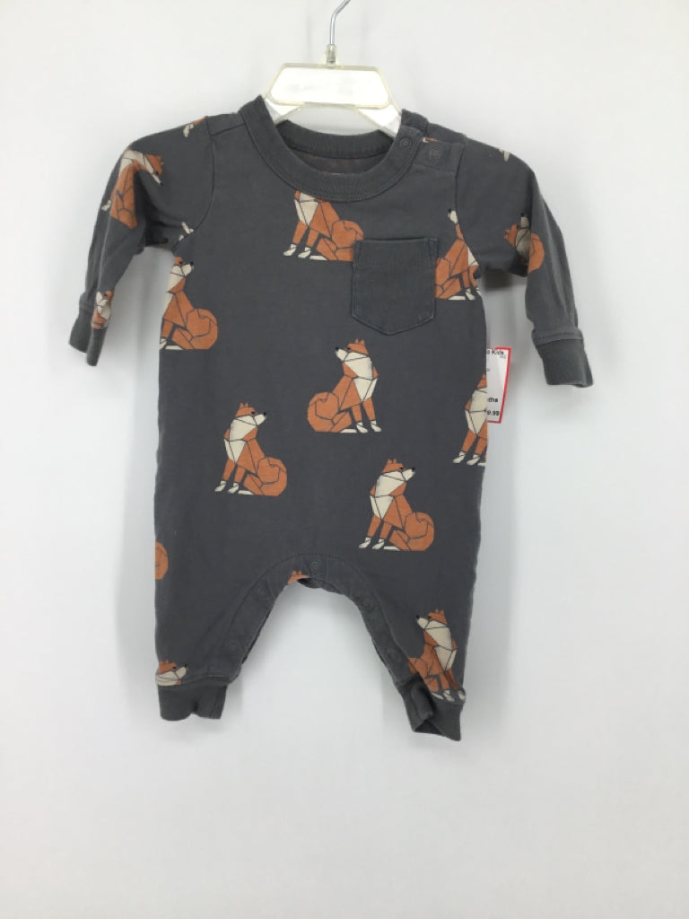 Tea Child Size 0-3 Months Gray Print Outfit - boys