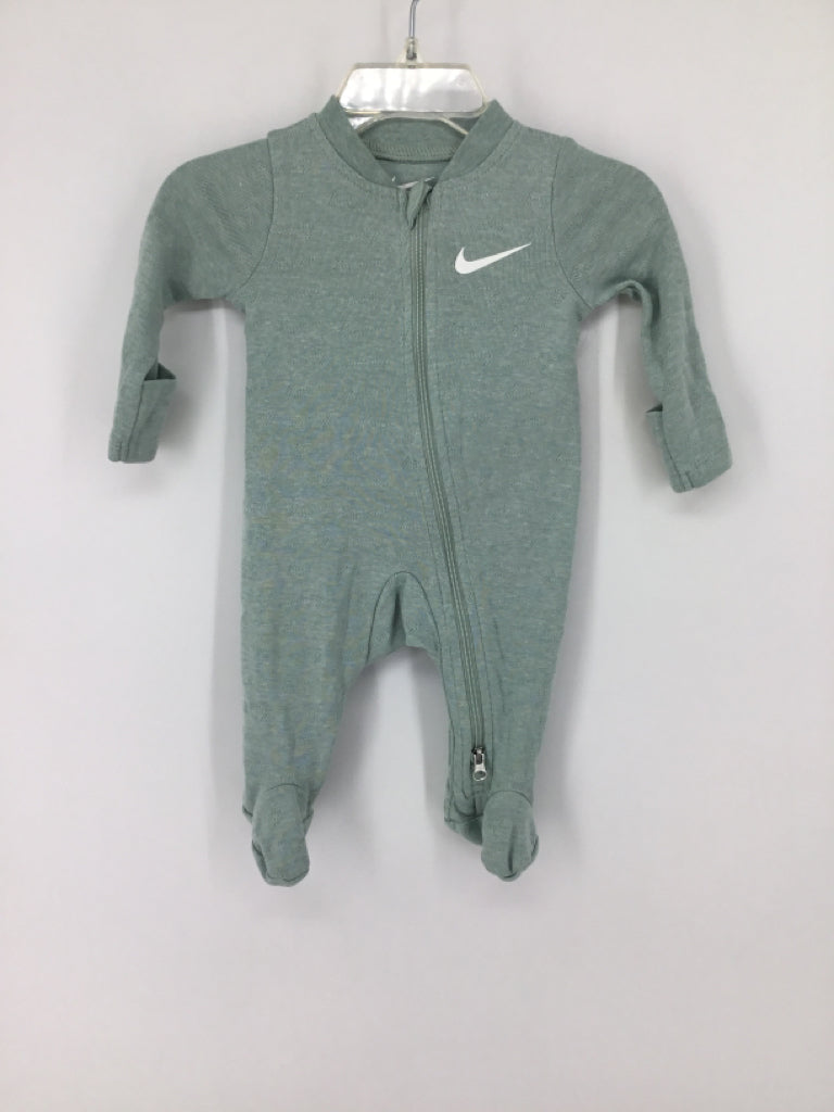 Nike Child Size Newborn Green Sleepers