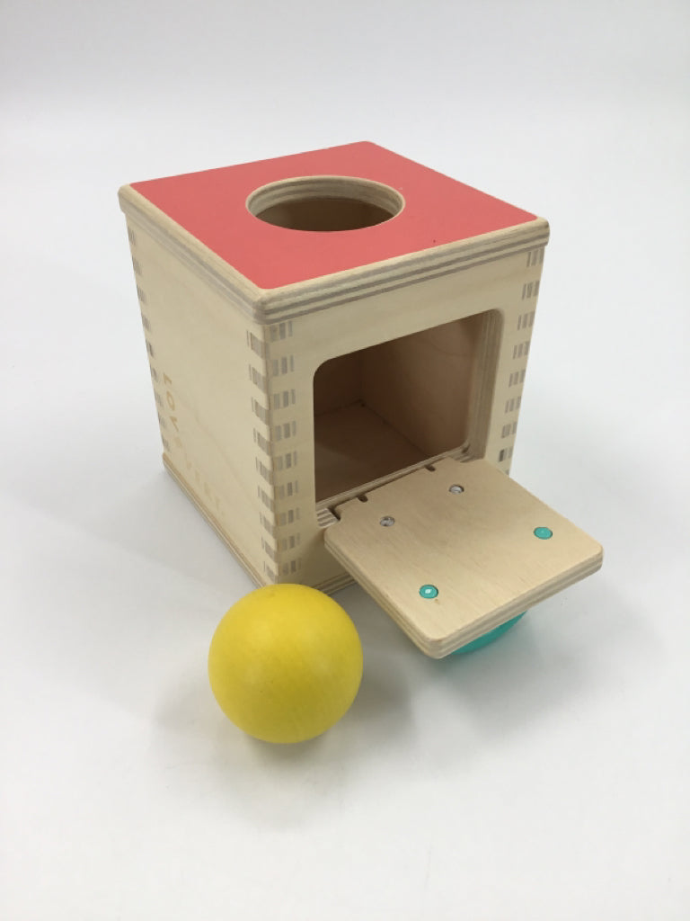 Lovevery Hide & Find Drop Box Baby Toy