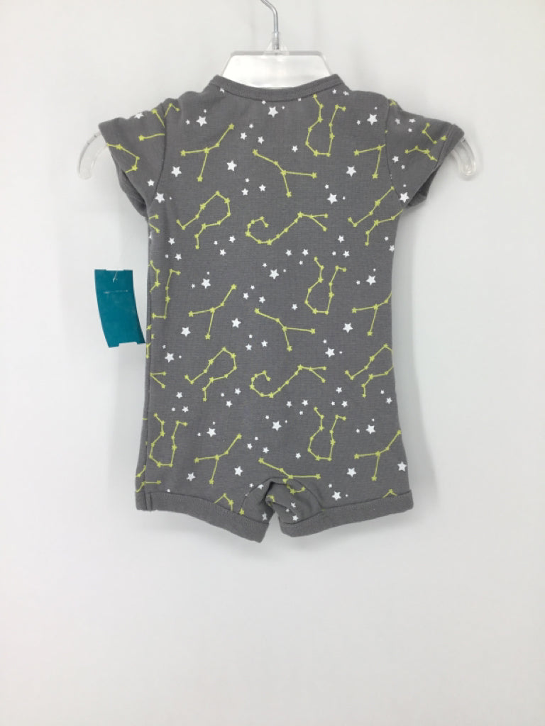 Hanes Child Size 0-6 Months Gray Print Pajamas - boys