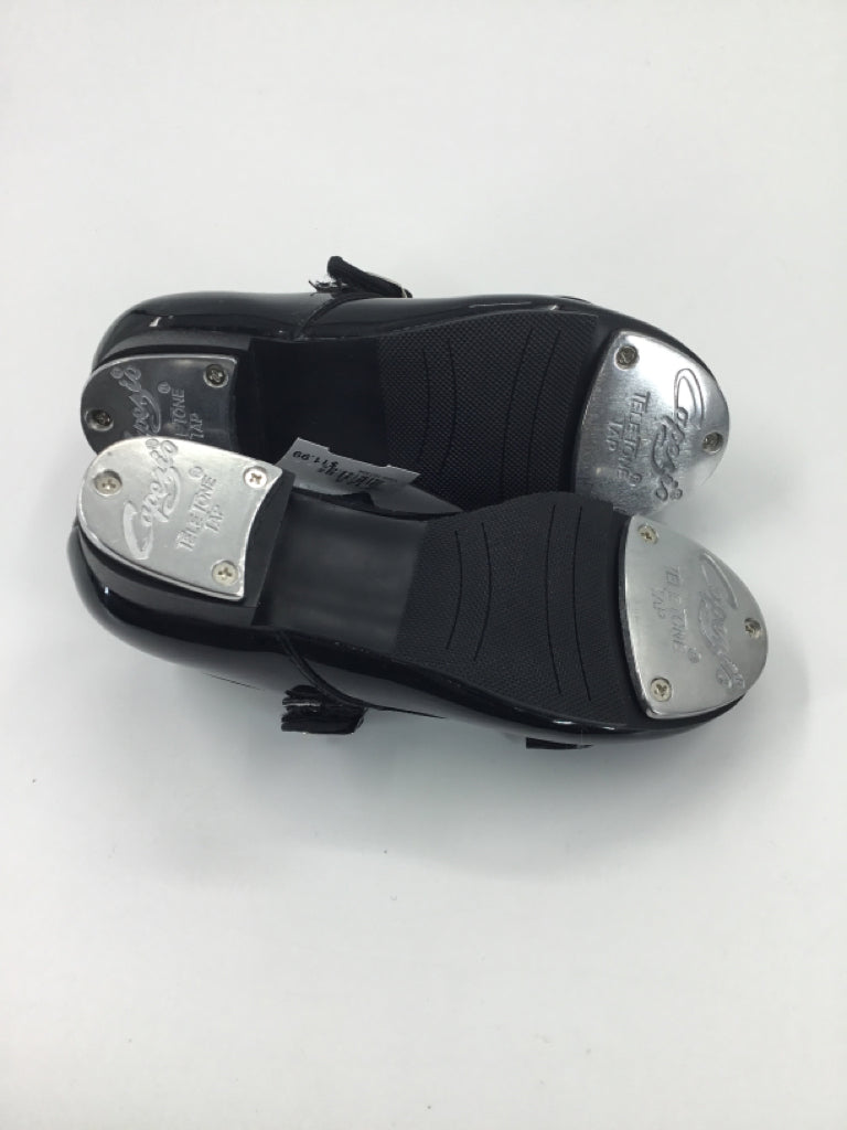 Capezio Child Size 12.5 Black Sport/Dance Shoes