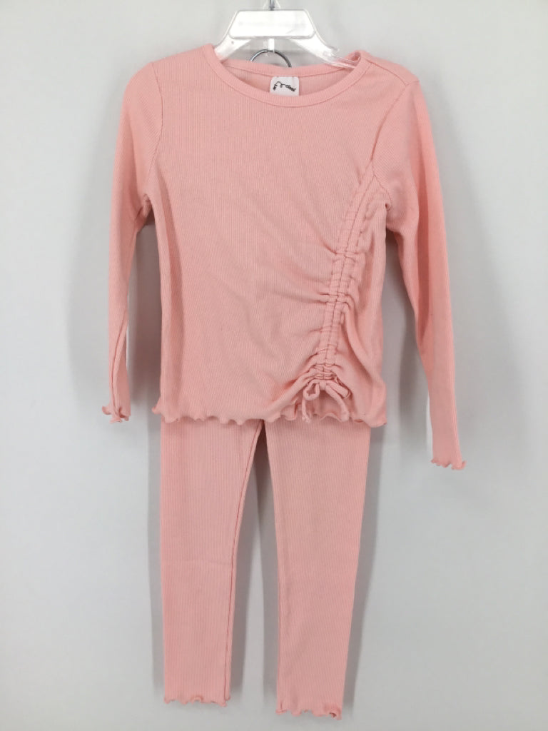 Art Class Child Size 5 Pink Outfit - girls