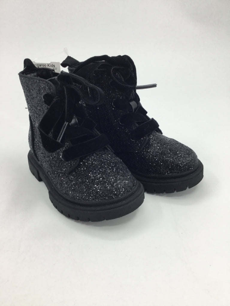 Cat & Jack Child Size 7 Toddler Black Boots