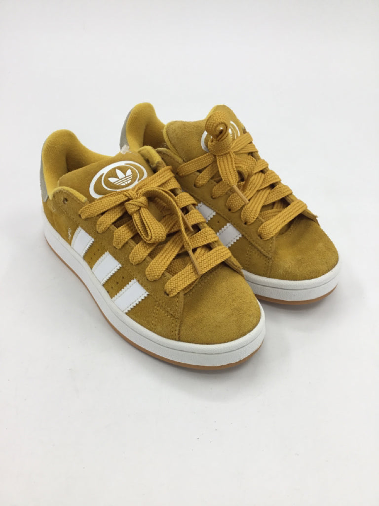 Adidas Child Size 4 Youth Yellow Sneakers