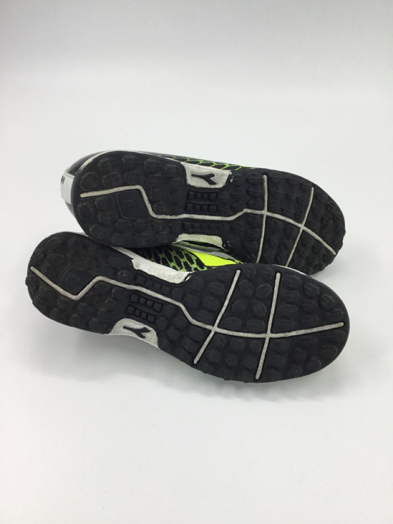Diadora Child Size 4 Toddler Yellow Sport/Dance Shoes