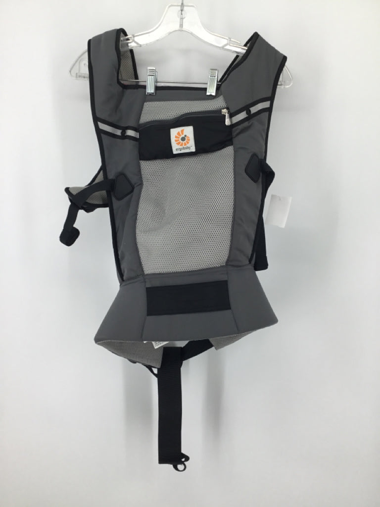 ErgoBaby Performance Baby Carrier