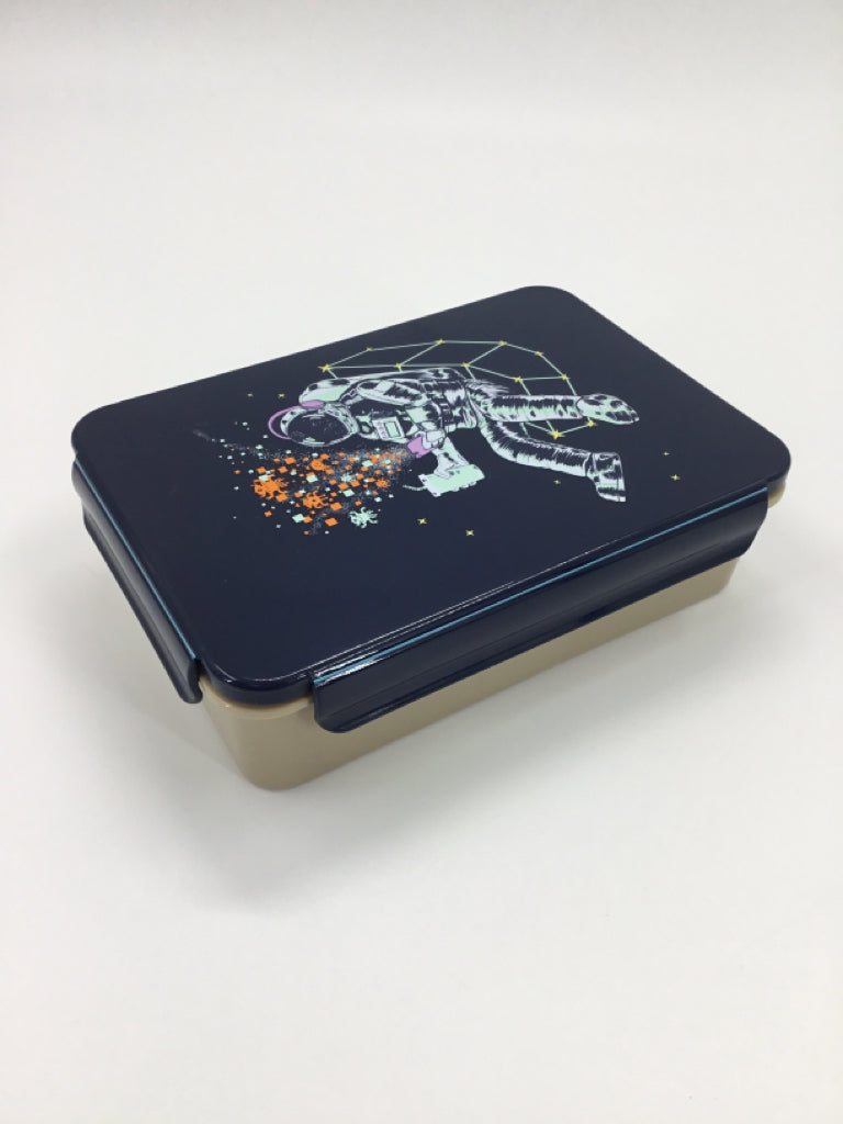 Cat & Jack Plastic Space Lunch Box