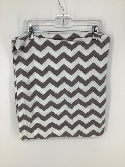 Itzy Ritzy Nursing Happens Scarf