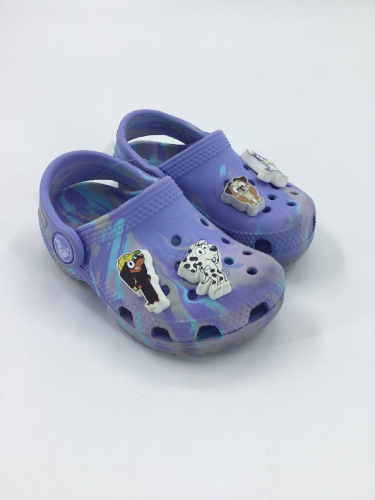 Crocs Child Size 6 Toddler Purple Sandals/Flip Flops