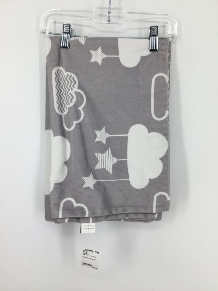 brandless Gray Print Blanket