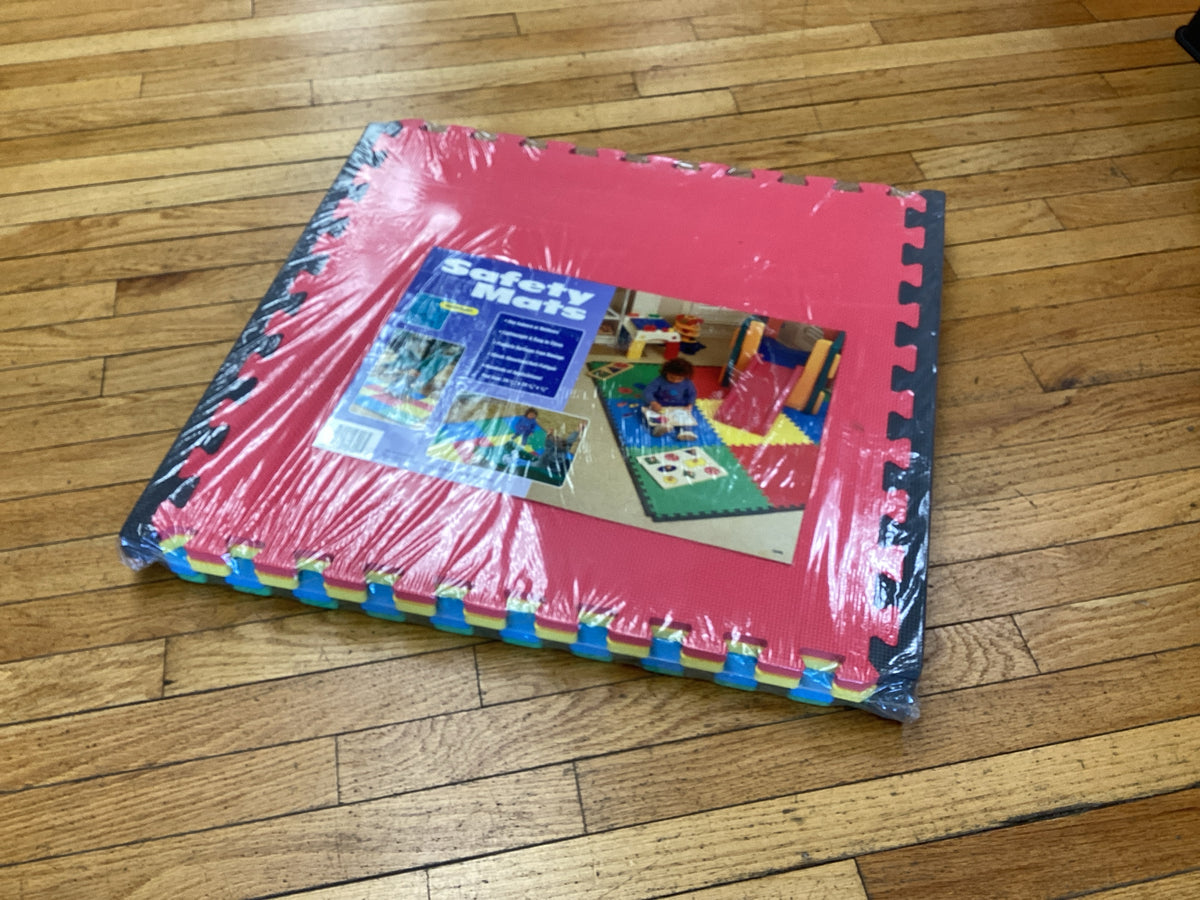 Multi-Color Interlocking Foam Floor Mats - 24 in x 24 in