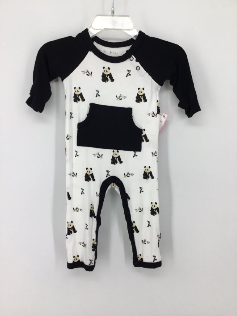 Kyte Child Size 0-3 Months Black Print Pajamas - boys