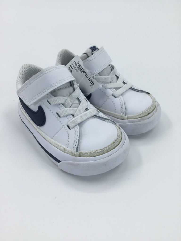 Nike Child Size 5 Toddler White Sneakers