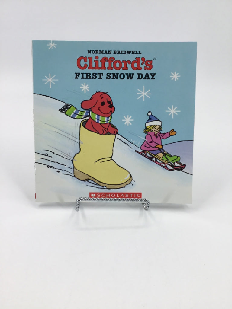 Scholastic Clifford's First Snow Day Paper Back Book
