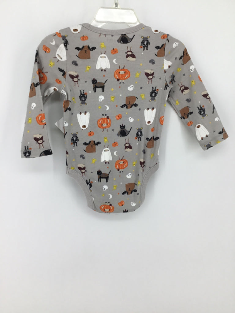 Old Navy Child Size 6-12 Months Gray Halloween Onesie