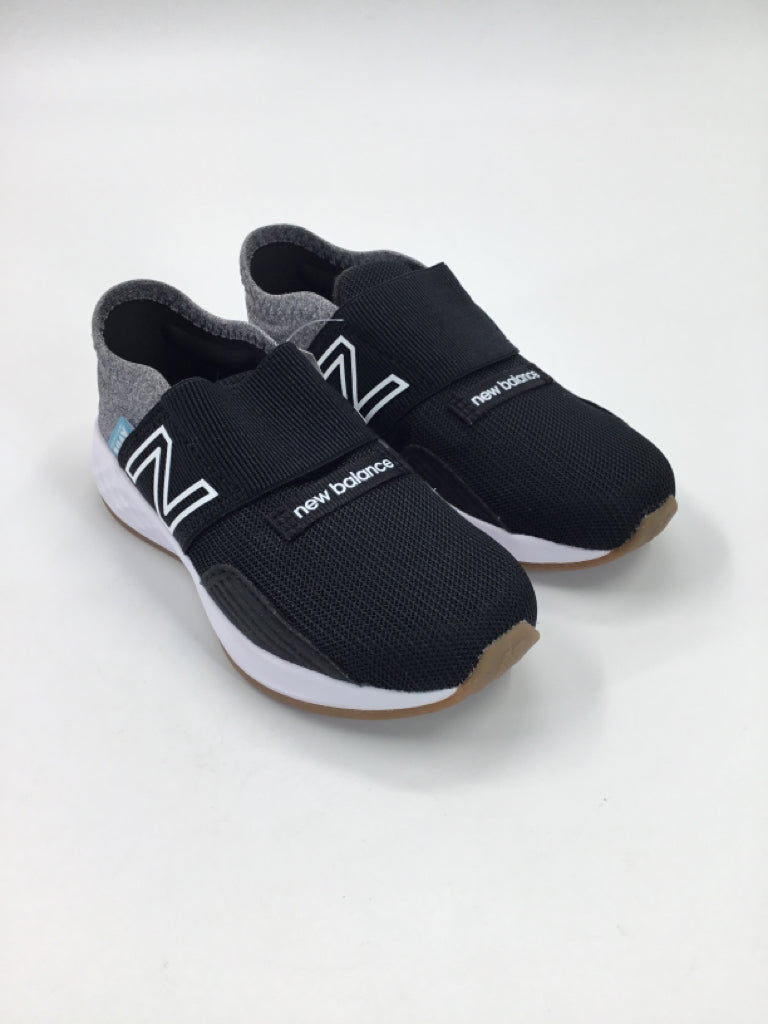 New Balance Child Size 10 Black Sneakers