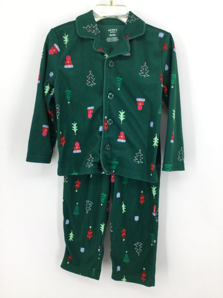 Carter's Child Size 2 Green Christmas Pajamas