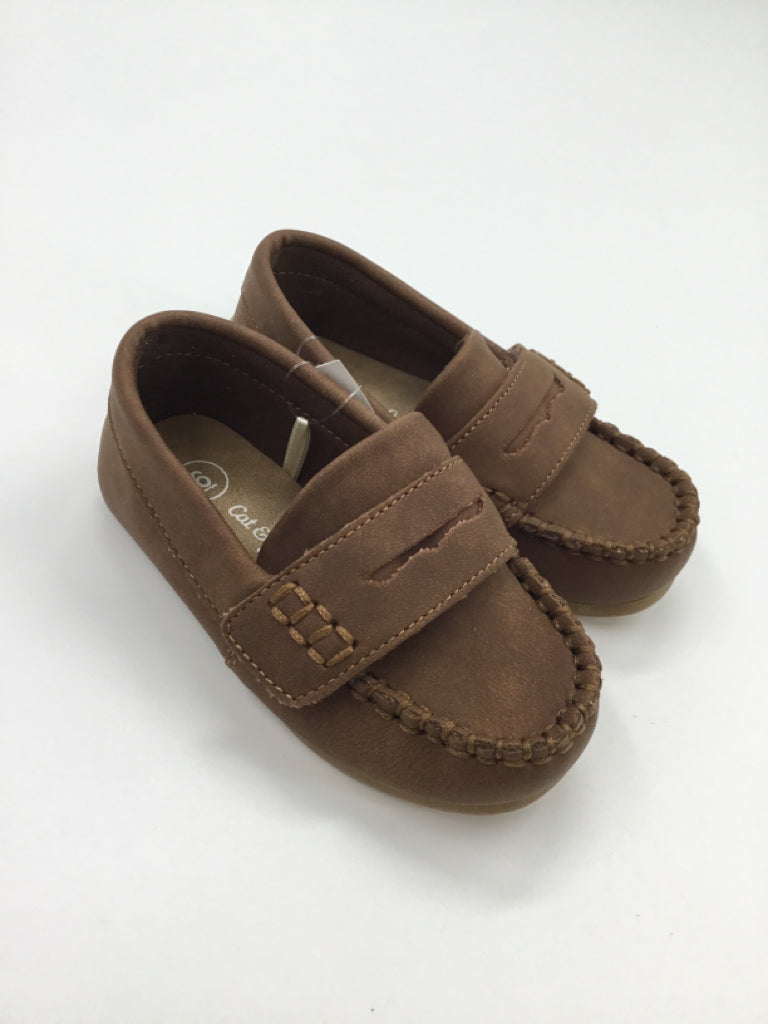 Cat & Jack Child Size 6 Toddler Brown Dress Shoes