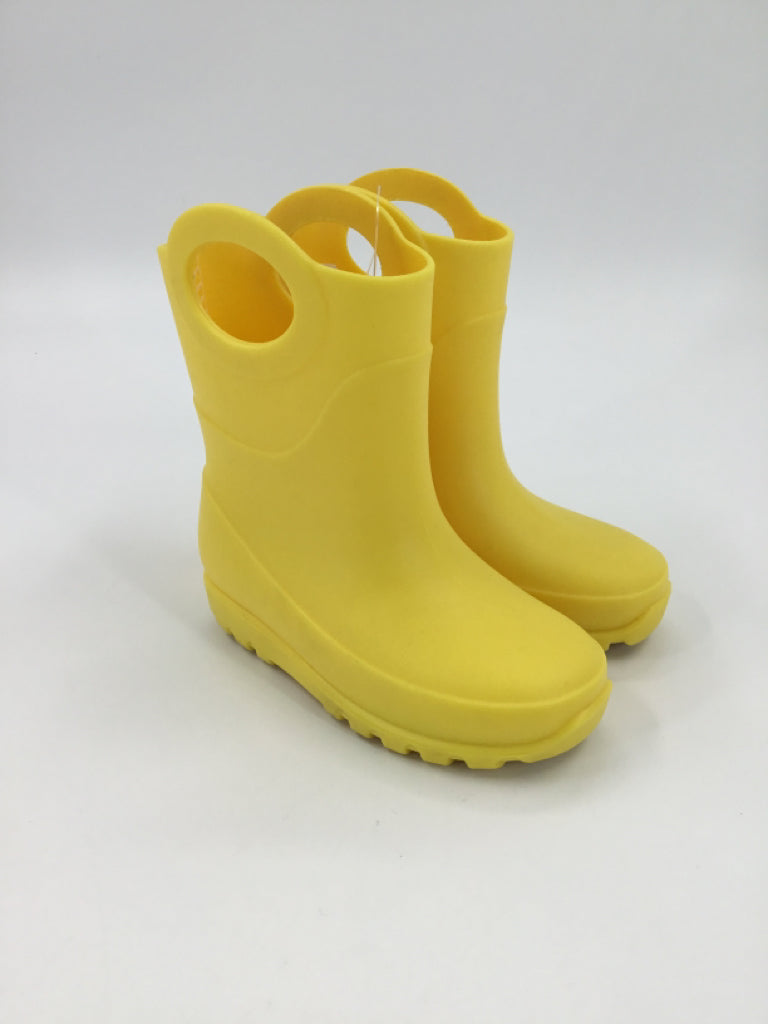 Ozark Trail Child Size 7 Toddler Yellow Rain/Snow Boots