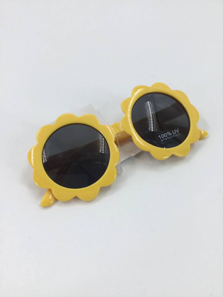 Capelli Yellow Fower Sunglasses