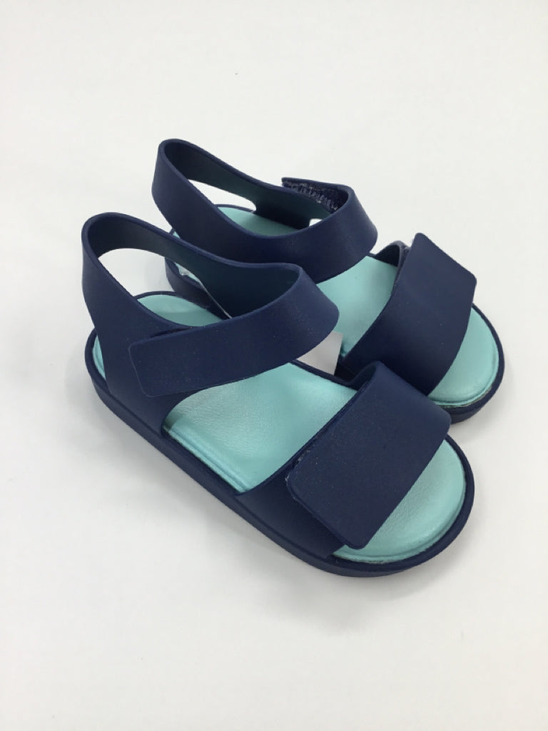 Old Navy Child Size 6 Toddler Navy Sandals/Flip Flops