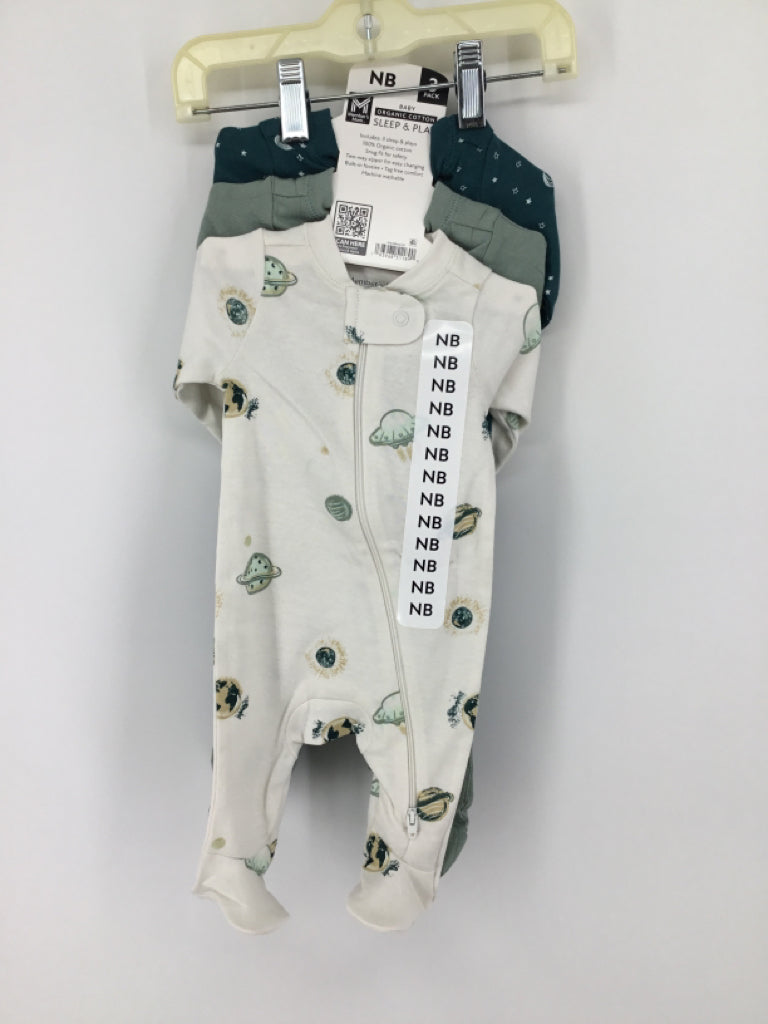 Member's Mark Child Size Newborn Green Sleepers