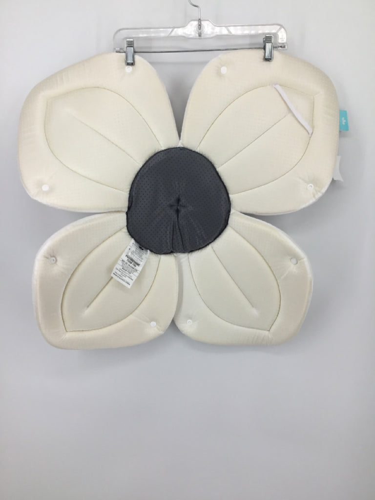 Blooming Bath Lotus Baby Bath Tub - Gray