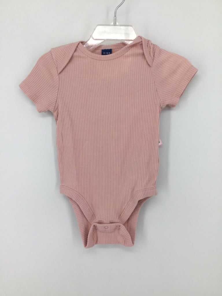 Old Navy Child Size 12-18 Months Pink Onesie