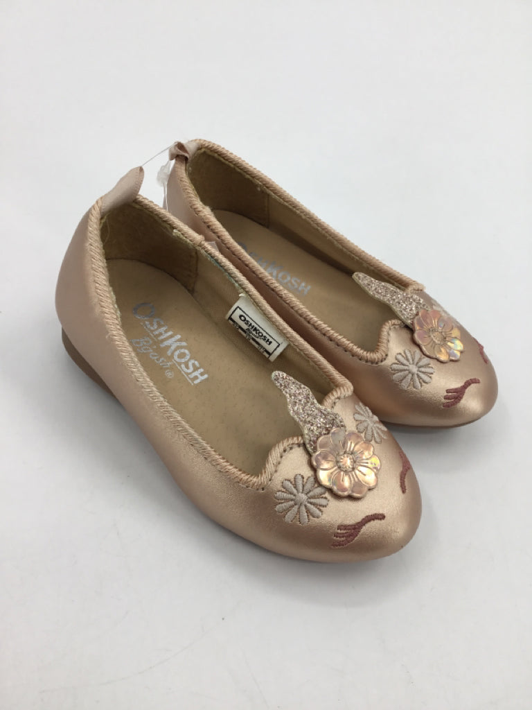OshKosh B'gosh Child Size 4 Toddler Pink Dress Shoes