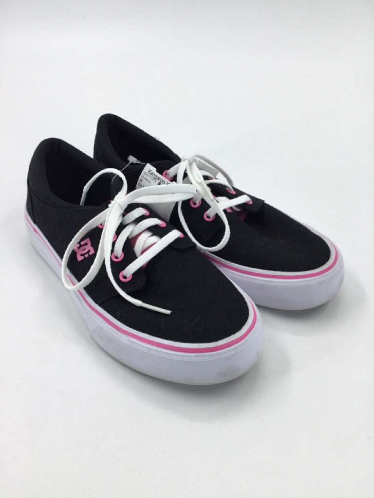 DC Child Size 5 Youth Black Sneakers