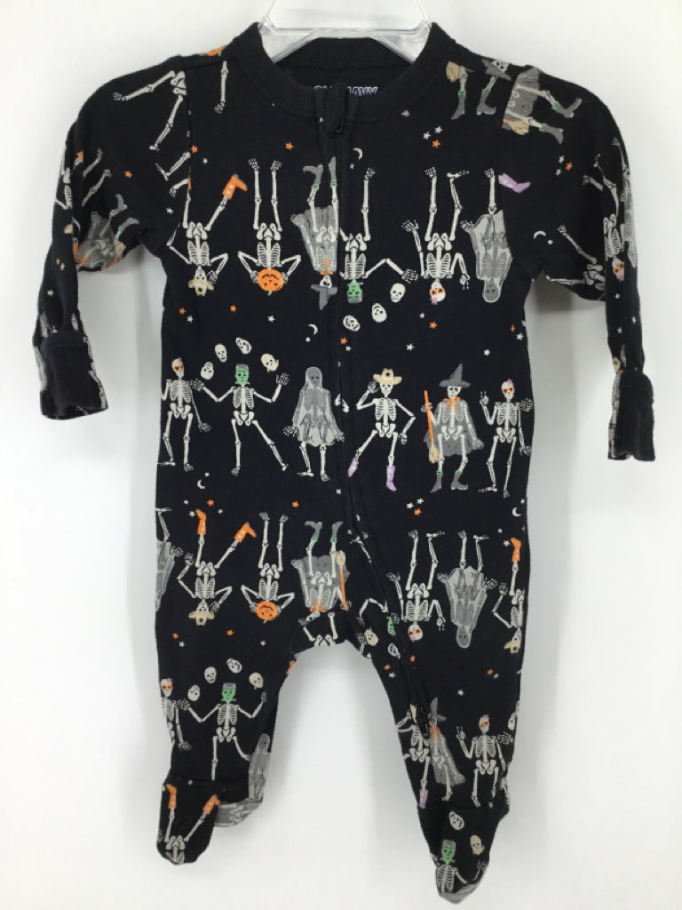 Old Navy Child Size 0-3 Months Black Halloween Sleeper