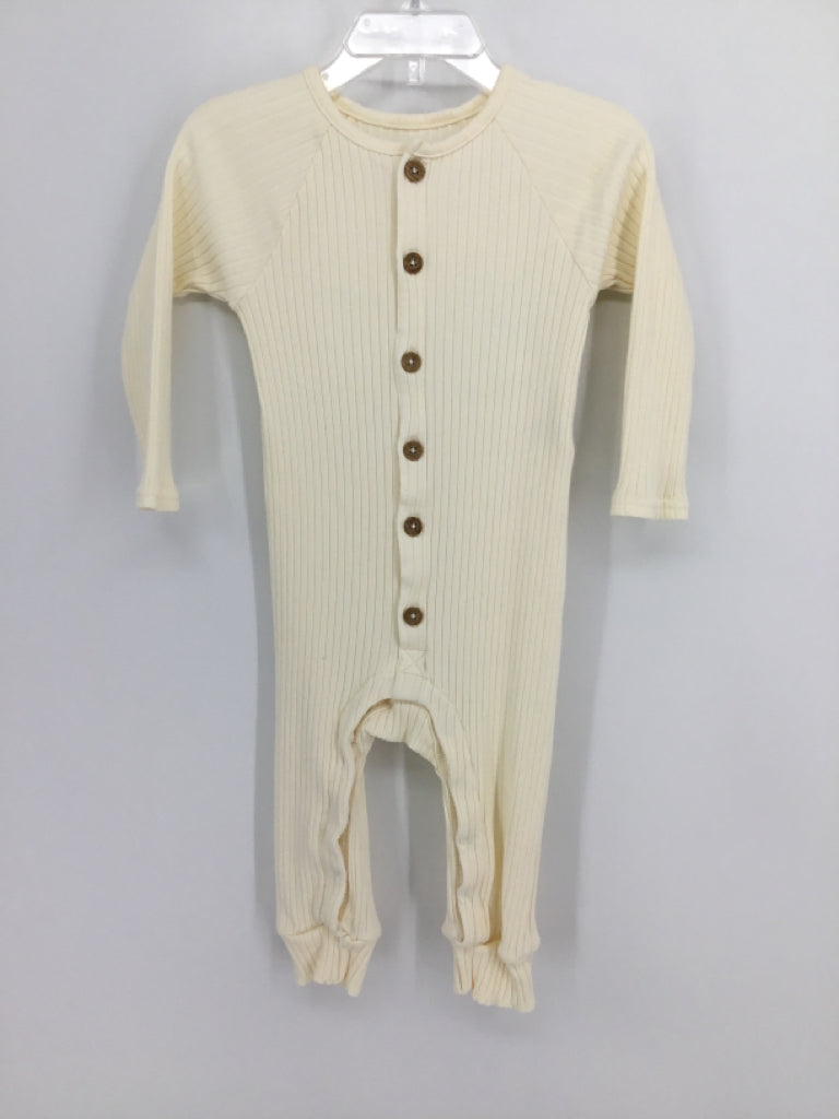Grayson Collective Child Size 18 Months Cream Solid Outfit - boys