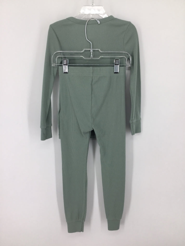 Old Navy Child Size 5 Green Solid Pajamas - boys
