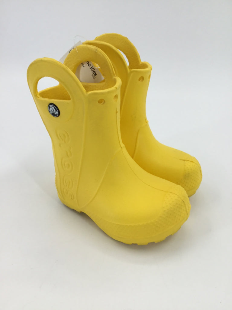 Crocs Child Size 6 Toddler Yellow Rain/Snow Boots