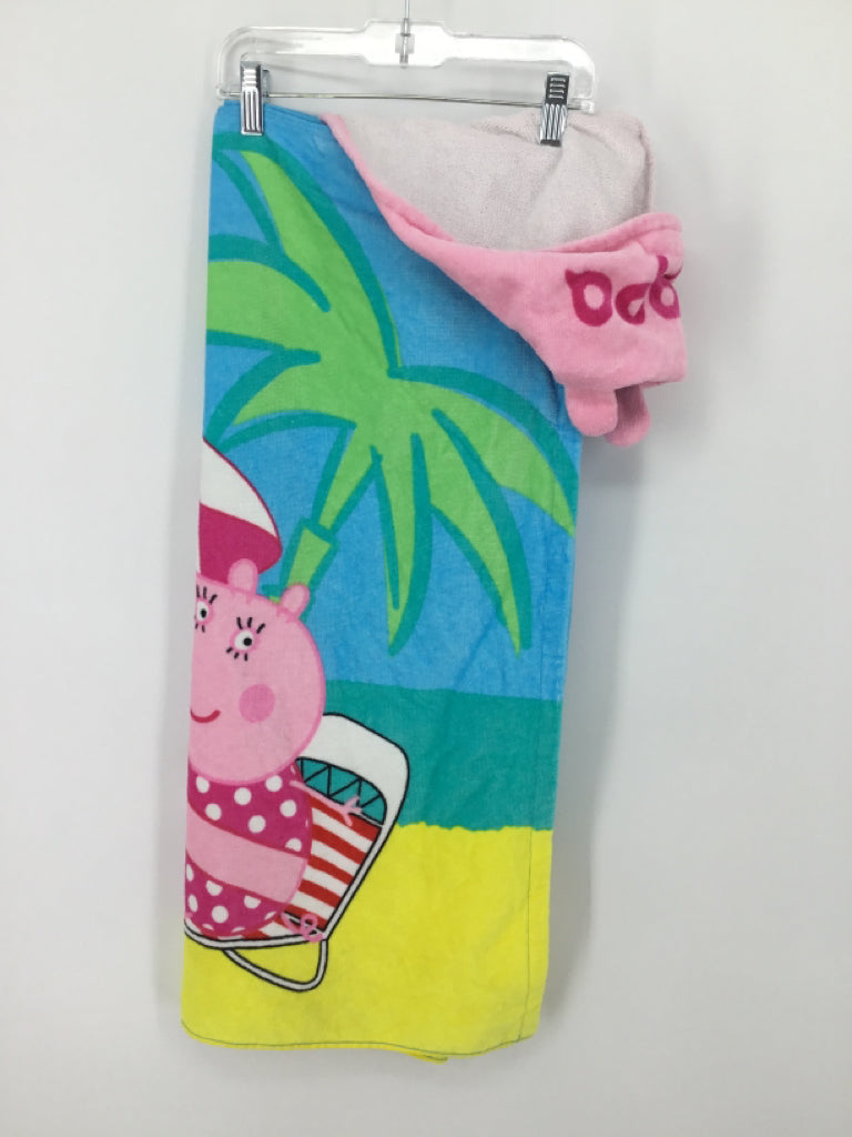 Peppa Pig Multi-Color Character Hooded Towel