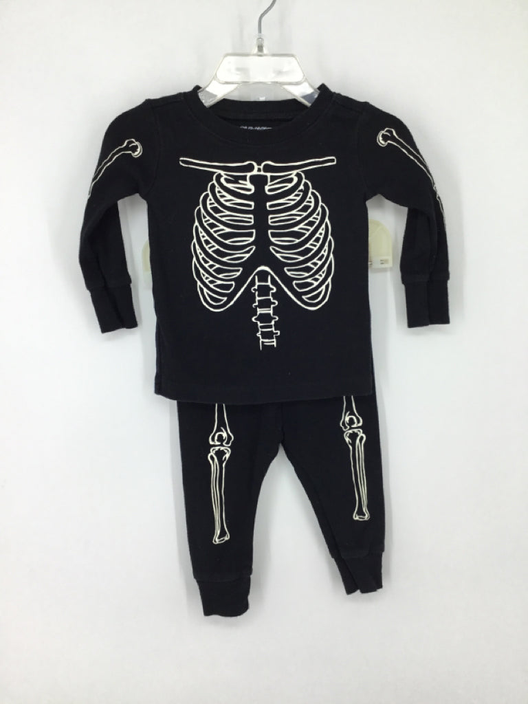 Old Navy Child Size 6-12 Months Black Halloween Pajamas