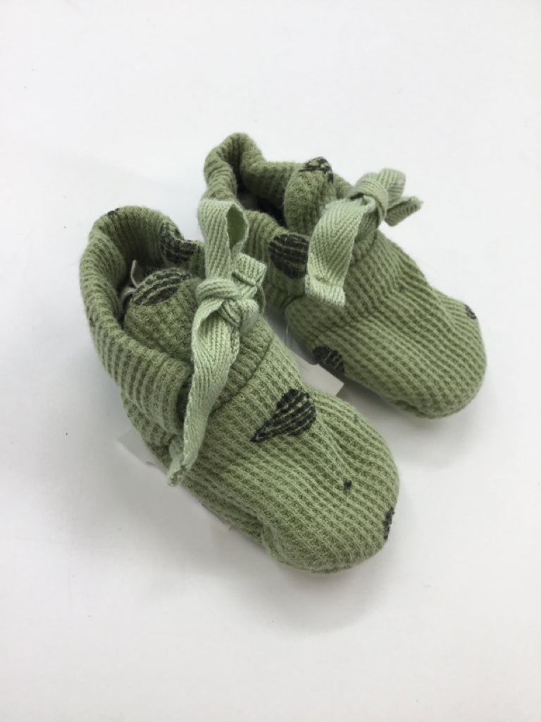 Kate Quinn Organics Child Size 2 Toddler Green Baby/Walker Shoes