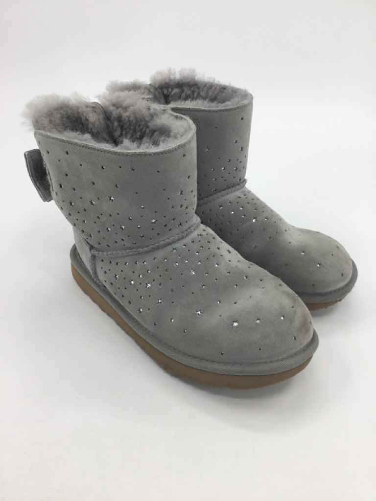 Ugg Stargirl Child Size 5 Youth Gray Boots
