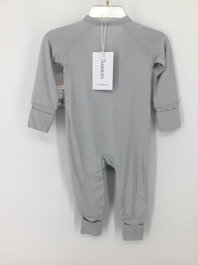 Jammers Child Size 0-3 Months Gray Solid Pajamas - boys