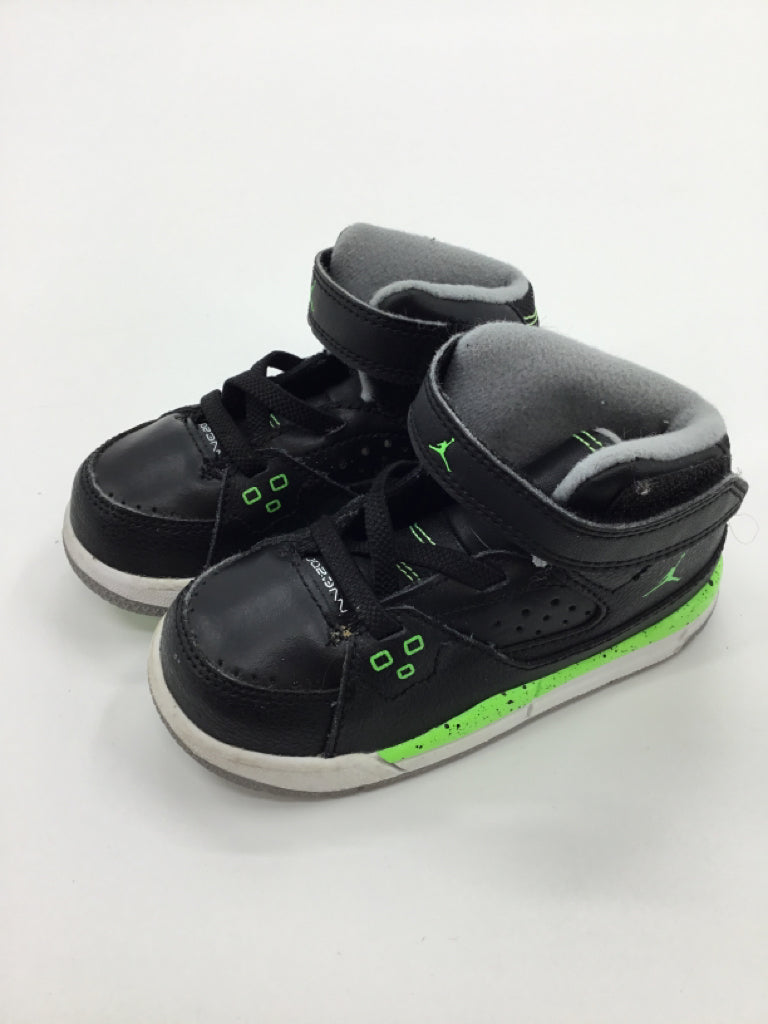 Air Jordan Child Size 7 Toddler Black Sneakers