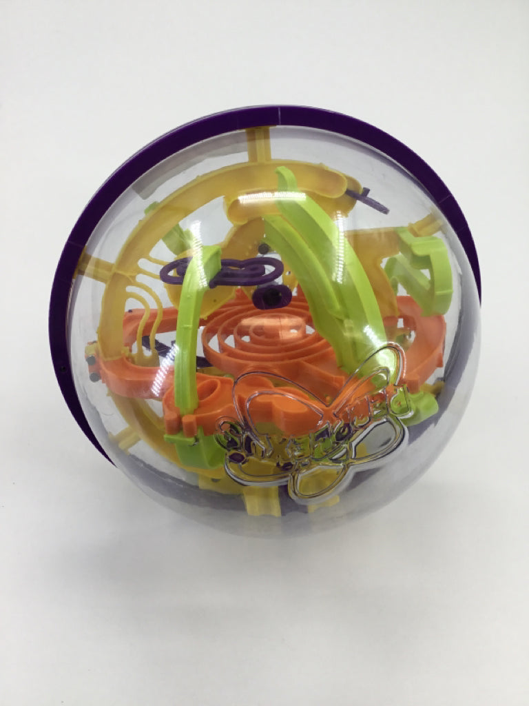 Spin Master Perplexus Original 3D Puzzle Ball