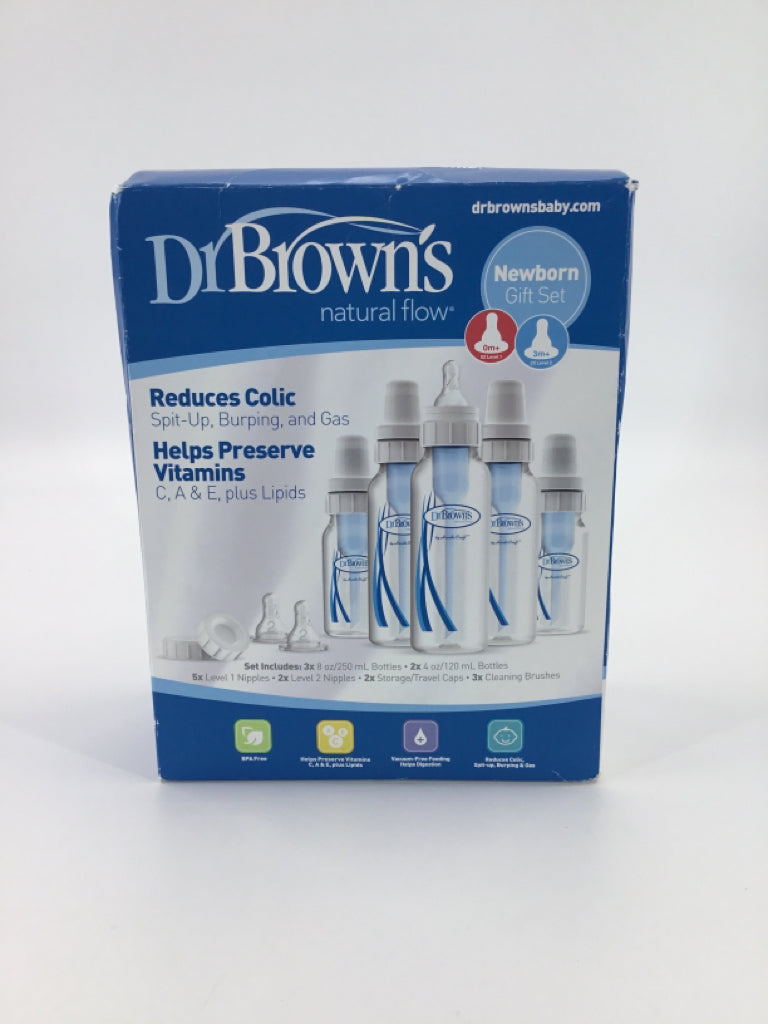 Dr Browns Babay Bottles Natural Flow Newborn Gift Set