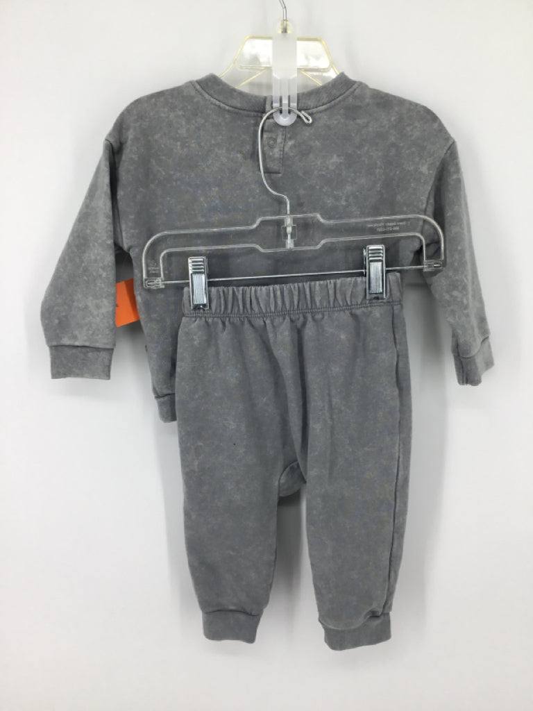 Cat & Jack Child Size 12 Months Gray screen printed Outfit - boys